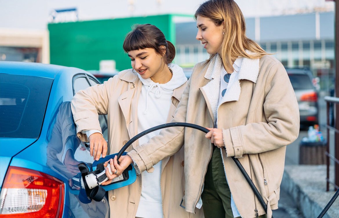 UltraCapacitors and Electric Vehicles